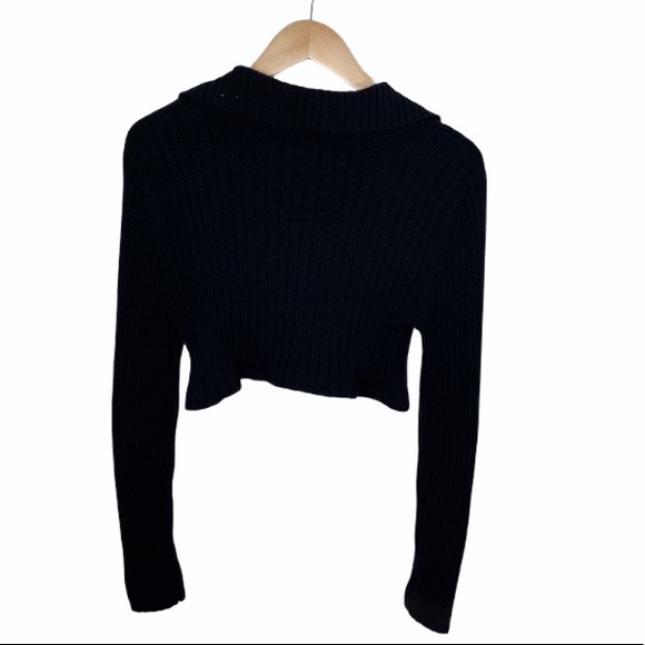 sold***Vintage Tommy Hilfiger Cropped Sweater - Picture 3 of 7